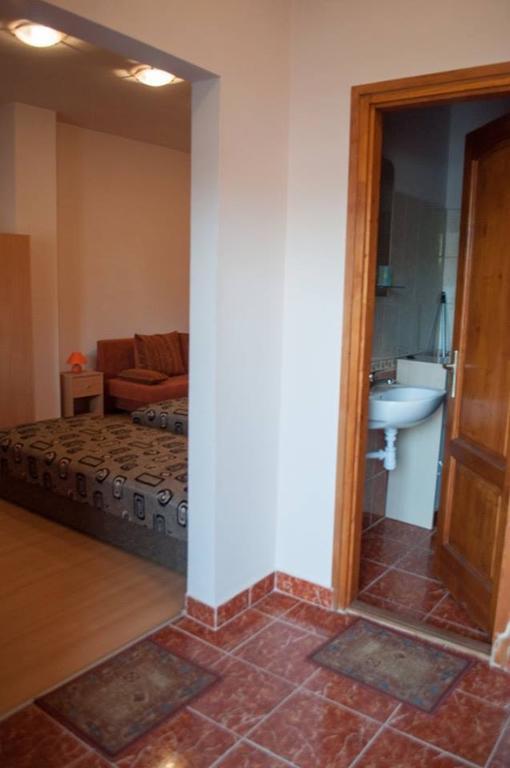 Appartamento Bornemisza Kuria Tiszabecs Esterno foto