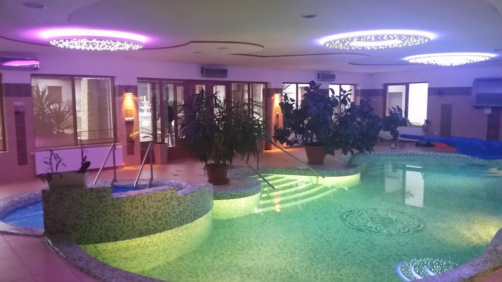 Appartamento Bornemisza Kuria Tiszabecs Esterno foto